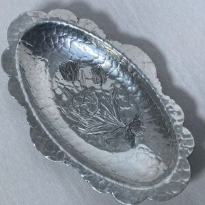 Vintage Rodney Kent Hammered Aluminum Tulip Tray 406 Hand Wrought Creations